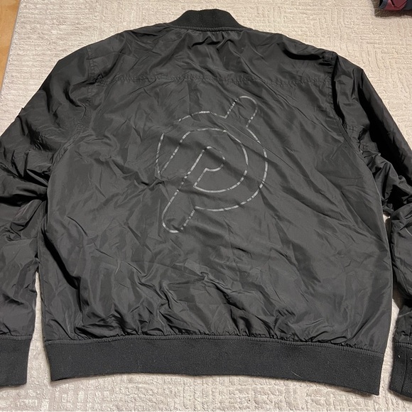 Peloton Quilted Jacket Unisex Large - Picture 2 of 7